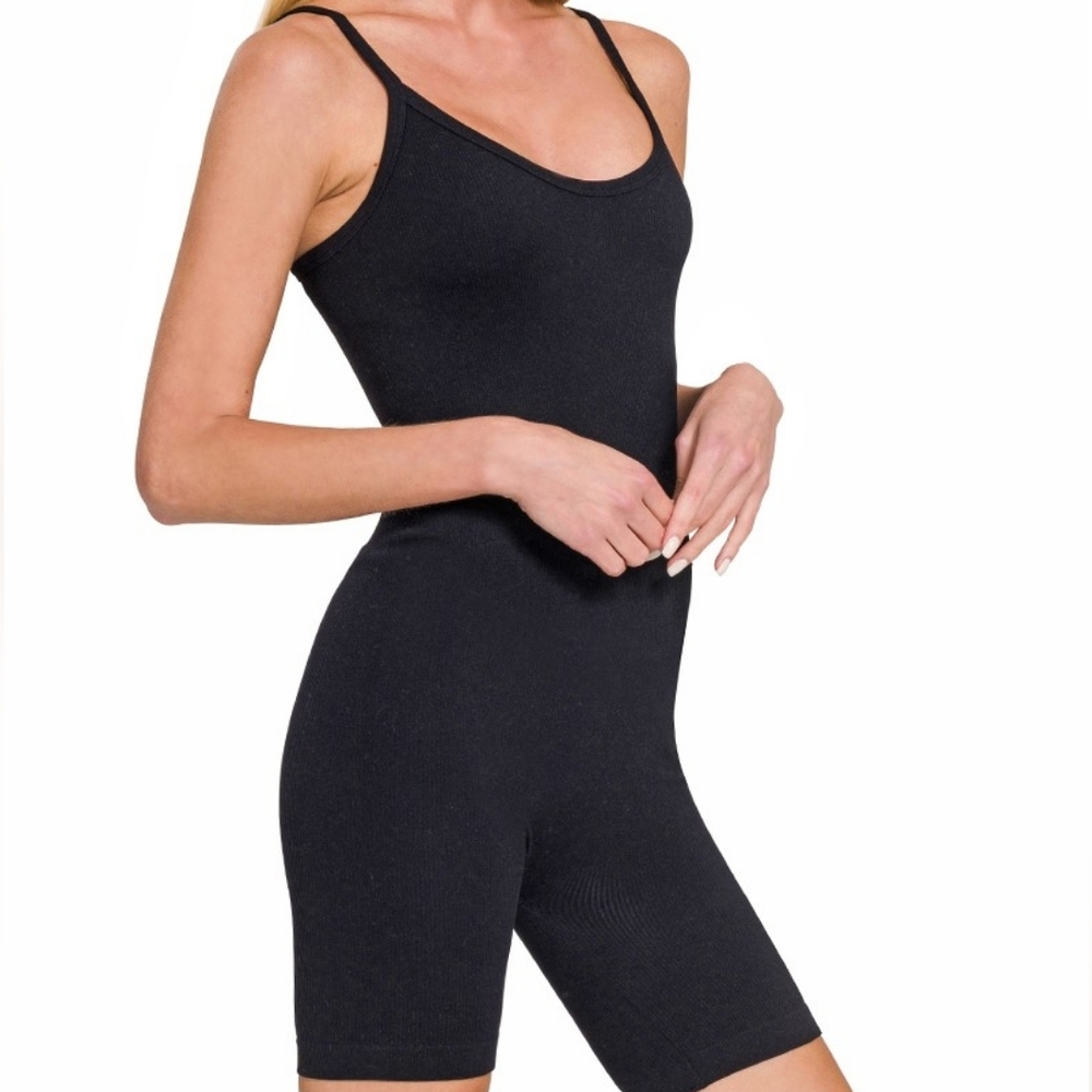 Zenana Ribbed Seamless Bodysuit